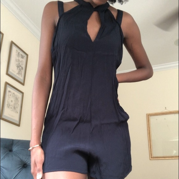 BLACK CUTOUT ROMPER - Picture 2 of 5